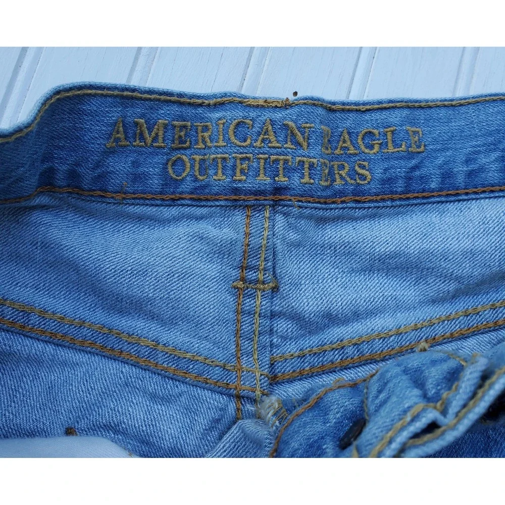 American Eagle Relaxed Straight Leg Jeans Mens 32x30 Medium Wash Blue Cotton